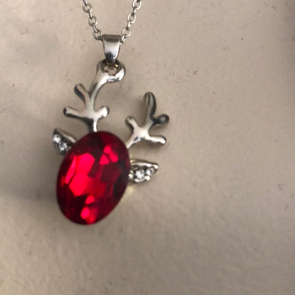 🎄 Austrian Crystal Necklace - Reindeer - Red - Picture 6 of 15